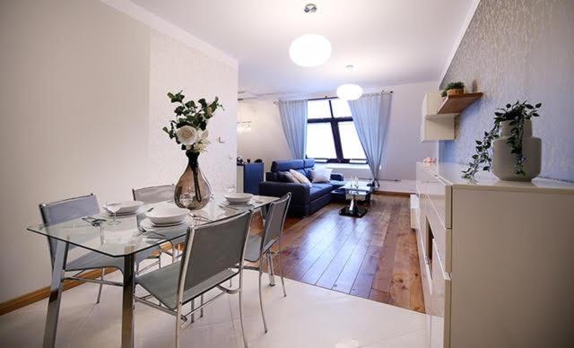 Nice Apartments Wroclaw Bagian luar foto